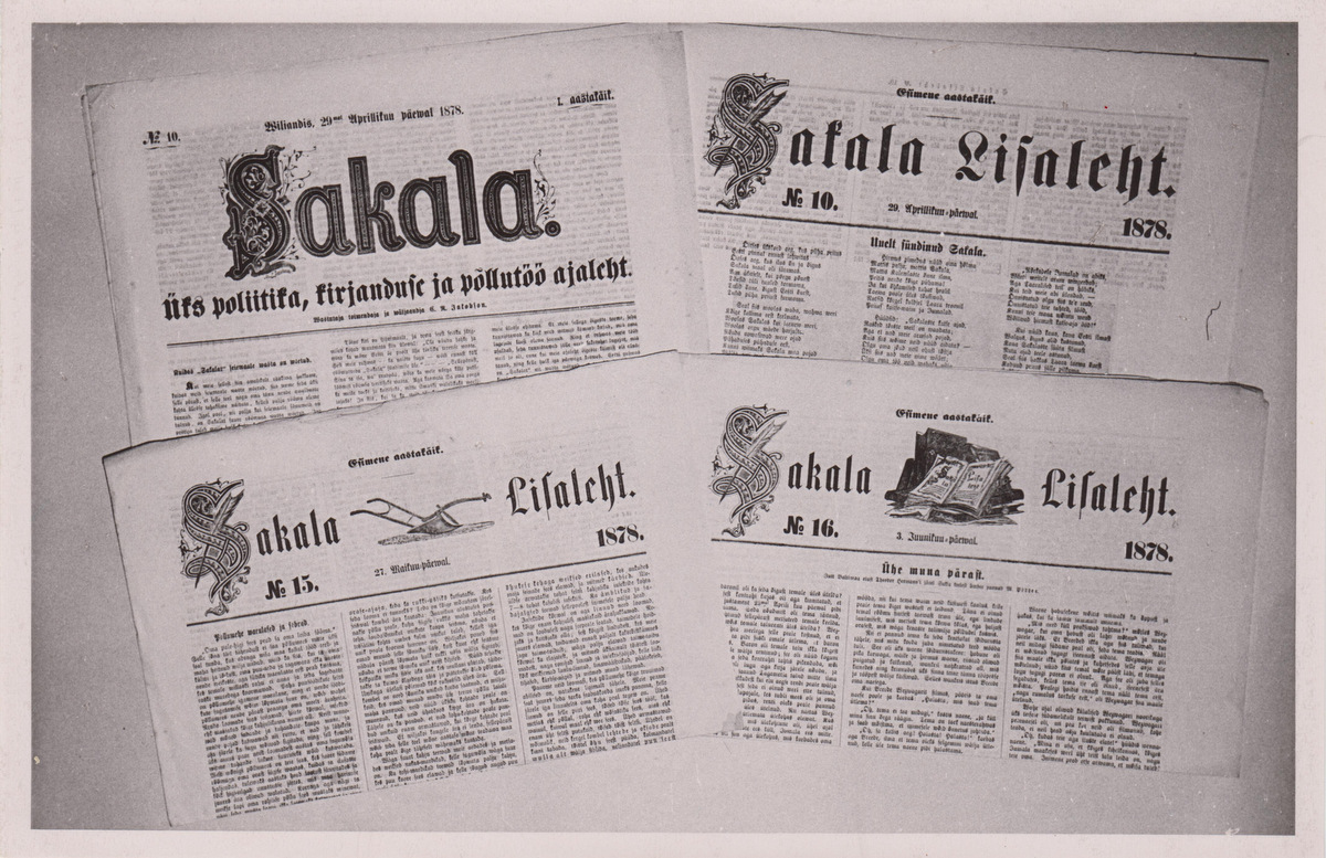 Sakala nr 10 lisalehtedega.