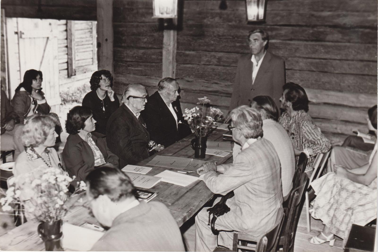 C. R. Jakobsoni Talumuuseumi teaduslik nõukogu Kurgjal veskiruumides.