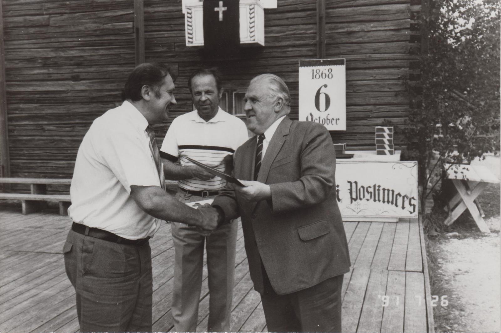 26. juuli 1991. a. toimunud pidustused Kurgjal. C. R. Jakobsoni 150. sünniaastapäev.