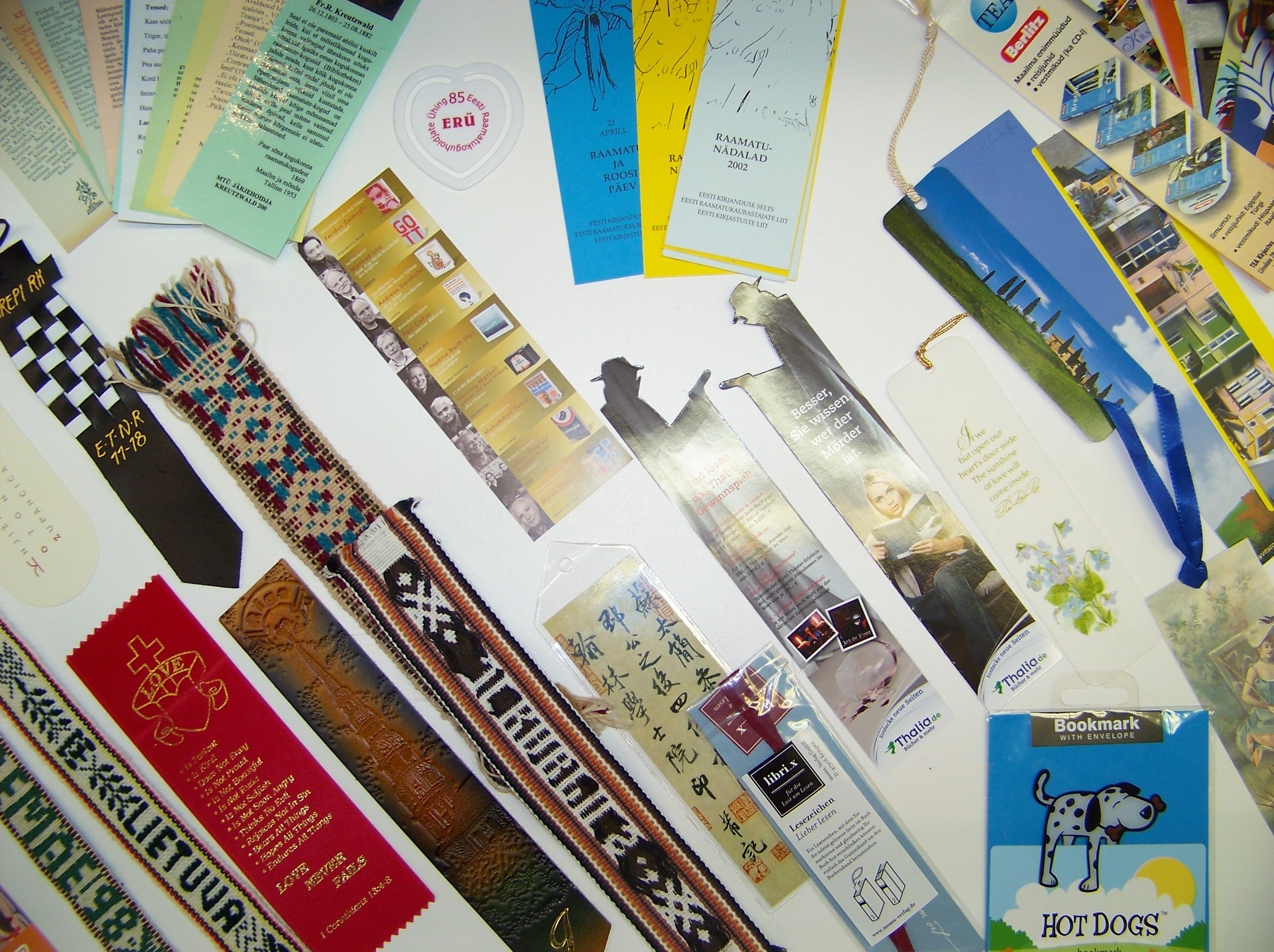 Foto. Näitus MEIE MÄLUPESAD. Võru, 04.03.2009.