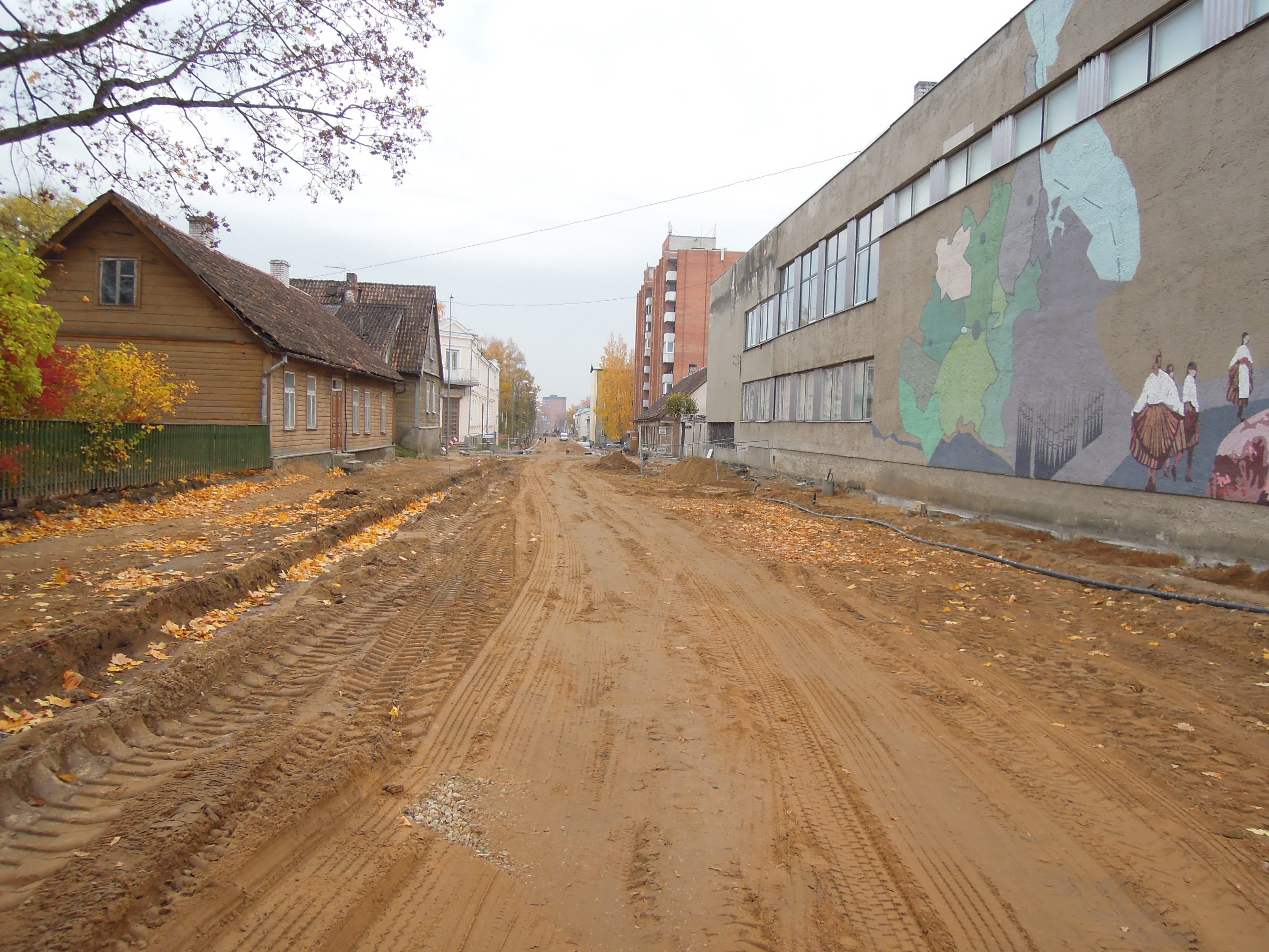 Foto. Kreutzwaldi tänava remont. Võru, 10.10.2013.