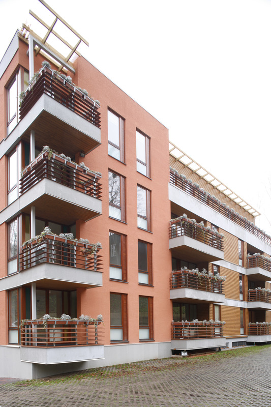 Korterelamu Tartus Vallikraavi 12. AB Eek & Mutso: Margit Mutso