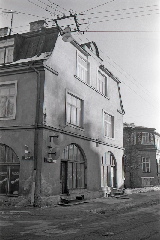Sakala tn 17 elamu ja keemiline puhastus. Rekonstuktsioon: Herbert Johanson. Lammutatud