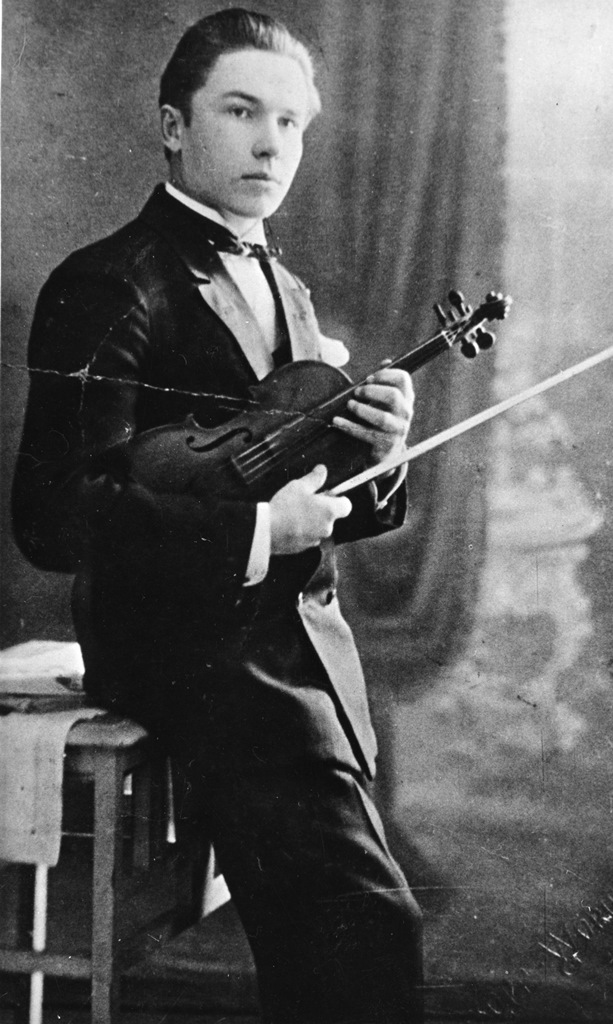 Oskar Wiiralt viiuliga