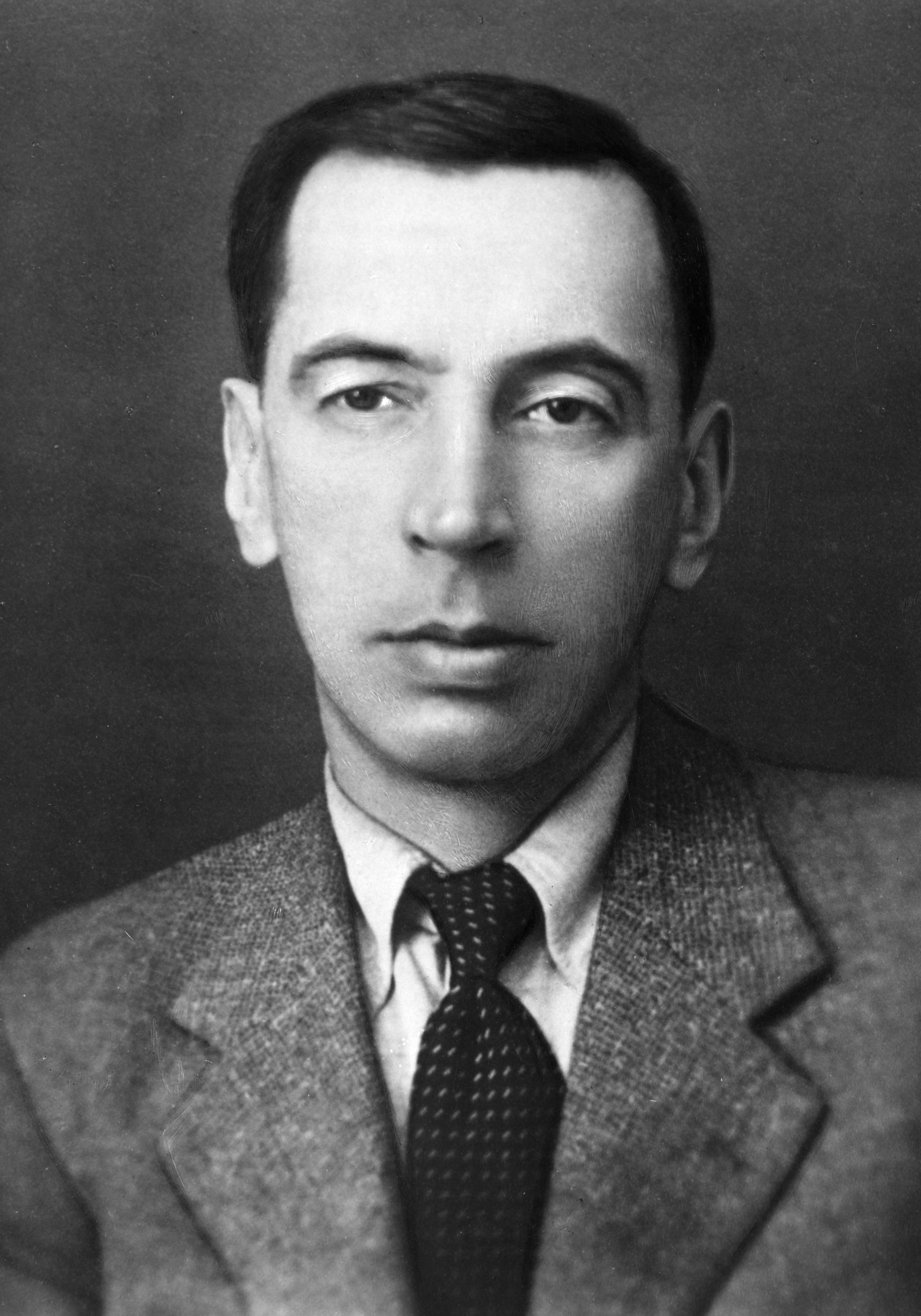 Kirja- ja raamatukunstnik Felix Valdvere
