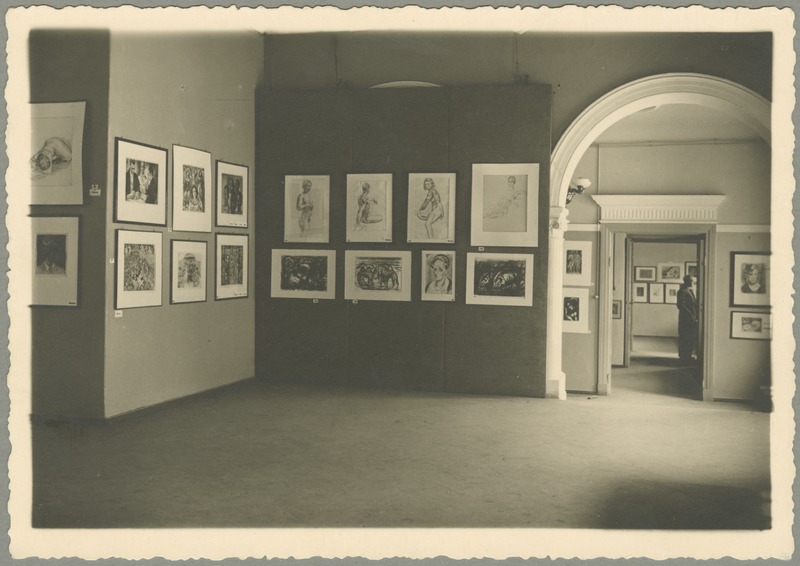 Eduard Wiiralti teosed näitusel Pallases