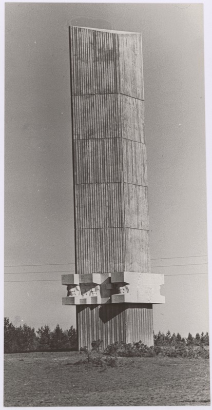Tehumardi öölahingu monument