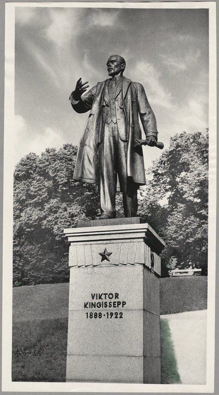 Viktor Kingissepa monument