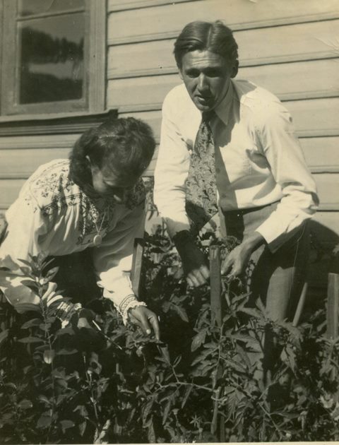 Endel Kübarsepp õde Leiliga Tartus 1940