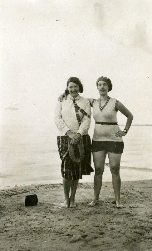 Lydia ja Natalie Mei Pirita rannas