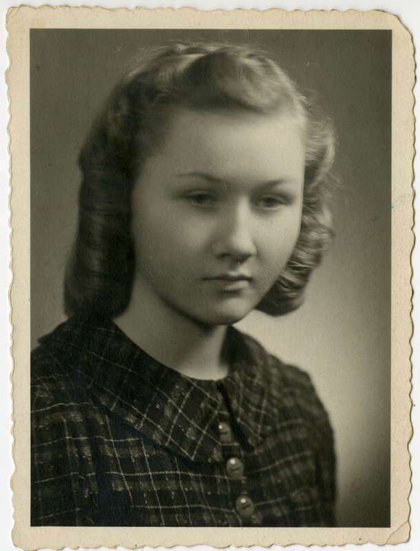 Aino Ilona Lehtmets (Mark)