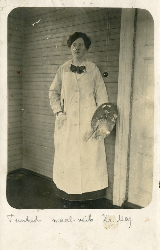 Kunstnik Kristine Mei paletiga