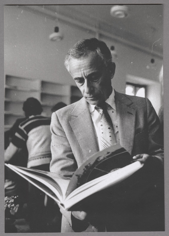Kunstiteadlane Boris Bernštein
