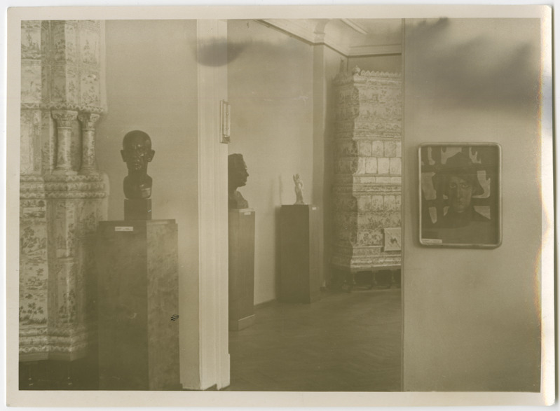 Herman Halliste teosed näitusel Kadrioru lossis