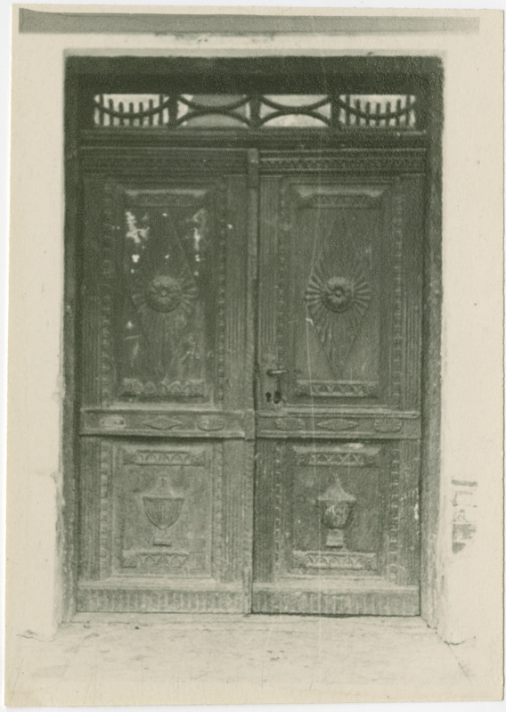 Lihula Mõisahoone peauks