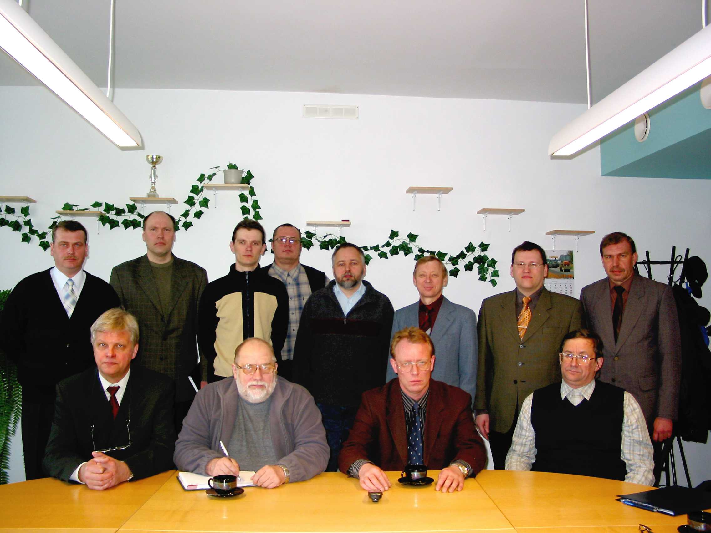 foto Põhja Regionaalne Maanteeamet, juhtkond 2005