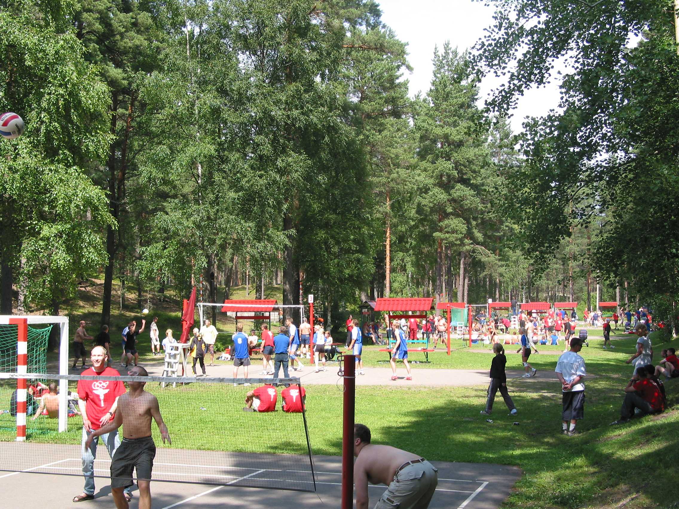 foto Teedefirmade suvemängud Jõulumäel 2004