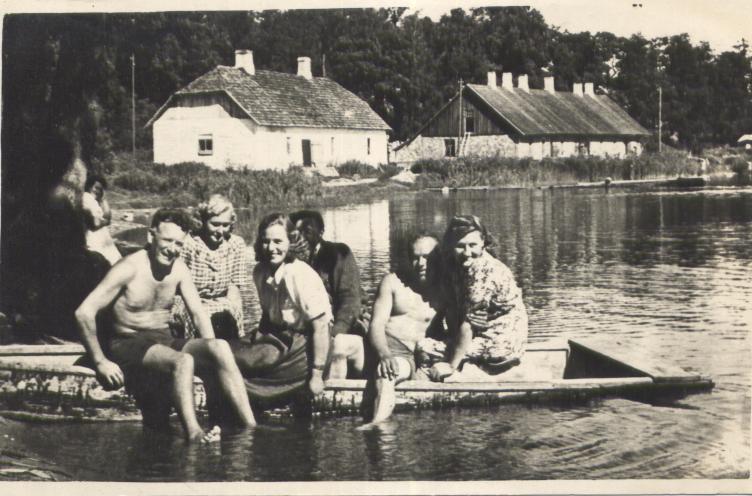 Eesti Punase Karja Tõulava suvepäevad Kuremaal. 1948.