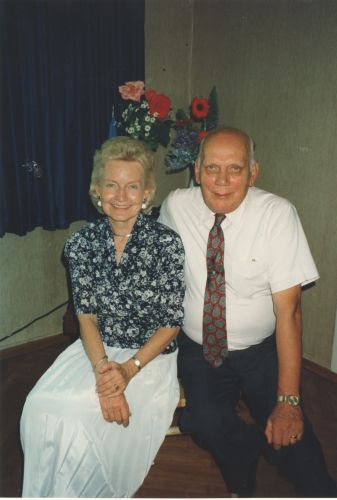 Thea ja Viktor Puskar Ülenurmel 1995. aastal.