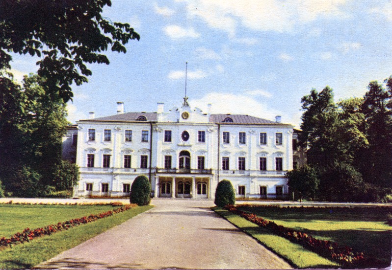 Tallinn, Kadrioru loss.