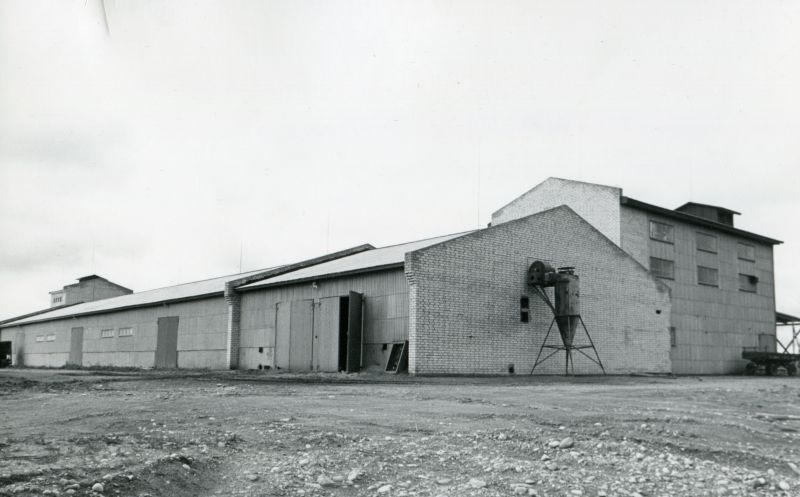 Vahenurme kolhoosi ait-kuivati
