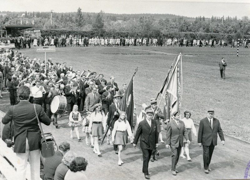Väimela Näidissovhoostehnikumi 50.aastapäeva pidustused