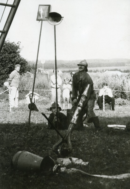 Järvamaa vanatehnika klubi Retron tuletõrjujate show