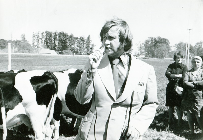 Arne Meier - Eesti Mustakirju karja Riikliku Tõulava peazootehnik