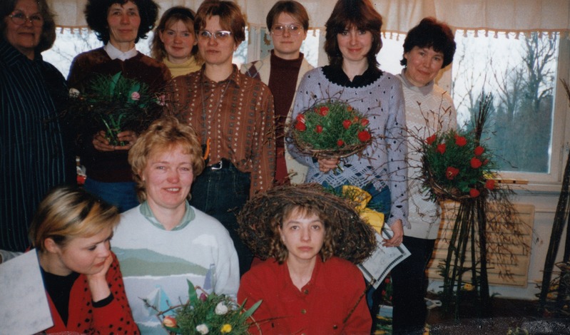 Alu Rahvaõpistu Raplamaal : lilleseade kursus Hille Kangro ja Katrin Lehiste juhendamisel
