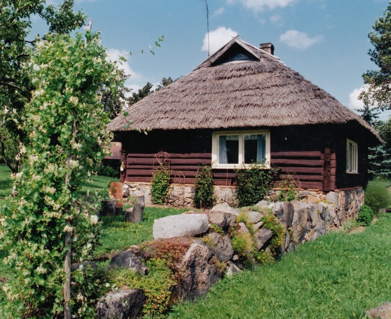Voose küla Saia talu on koduks Urve ja Hans-Ernst Iskülli perele