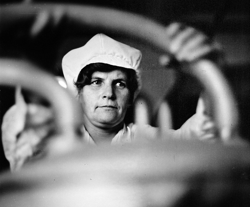 Haljala kolhoosi eesrindlik lüpsja Pille Õigus