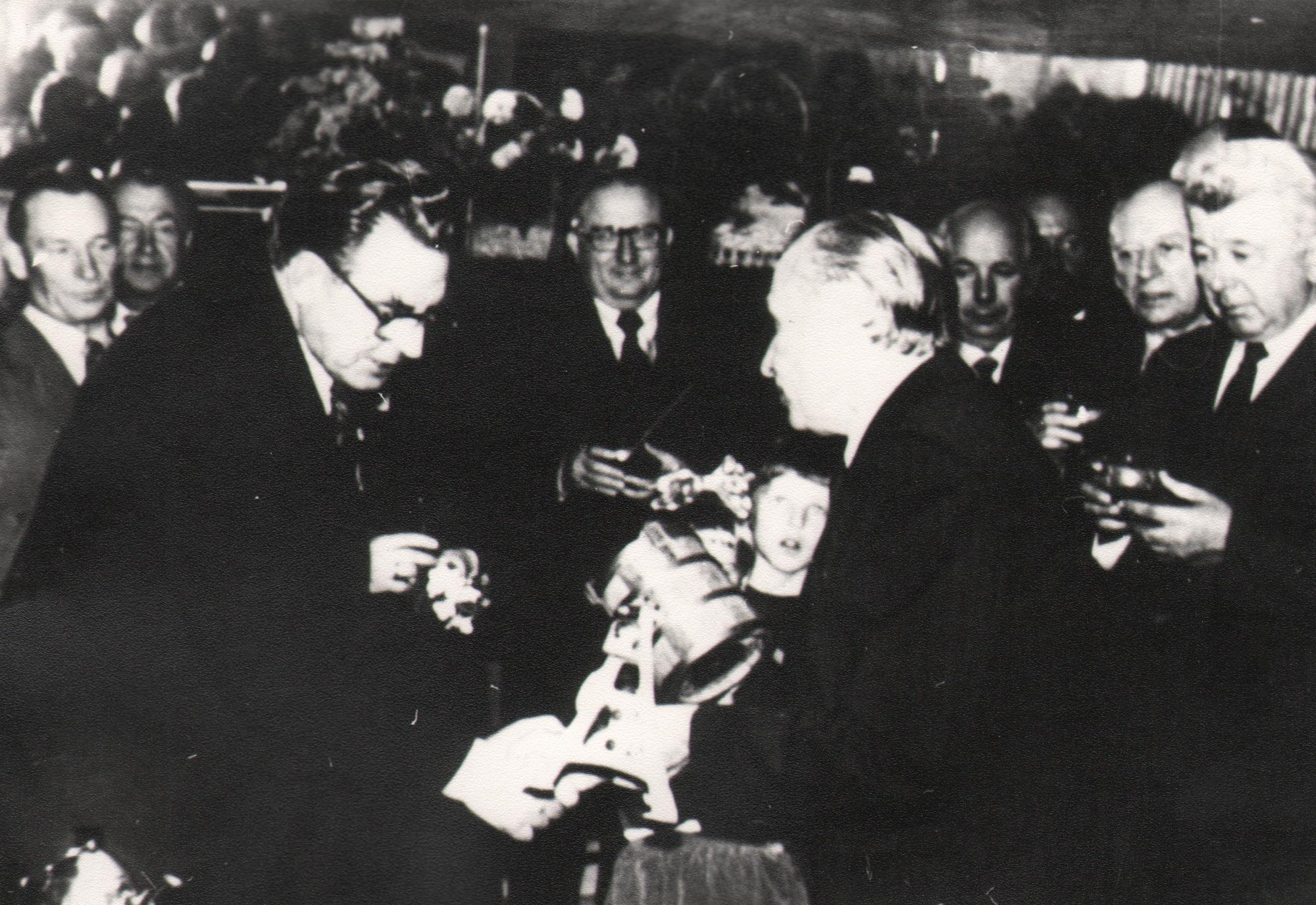 ENSV LPM minister Albert Essenson´i  60 a. sünnipäev