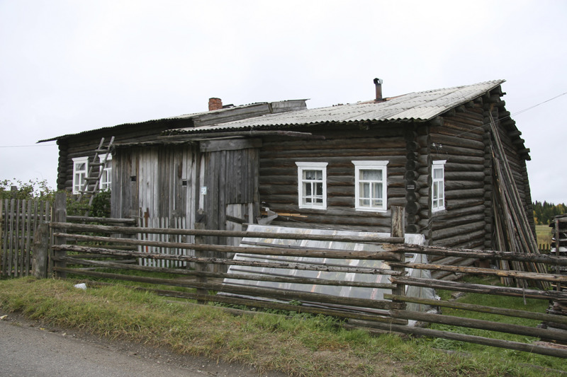 Elumaja Mõjoldino külas