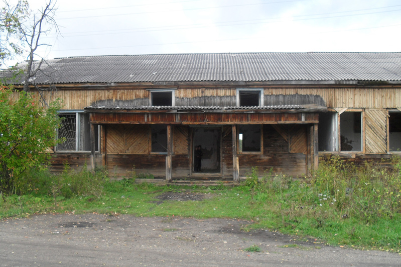 Vambola koolimaja(?). Tomski oblasti Zõrjanski rajooni eesti asundus Vambola