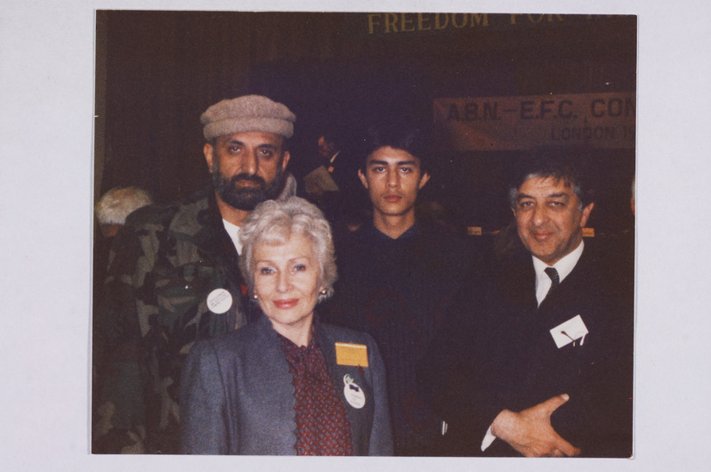 Euroopa Vabadusnõukogu konverentsi Londonis 1985, Lietta Sander de Barrero koos Afganistani delegaatidega