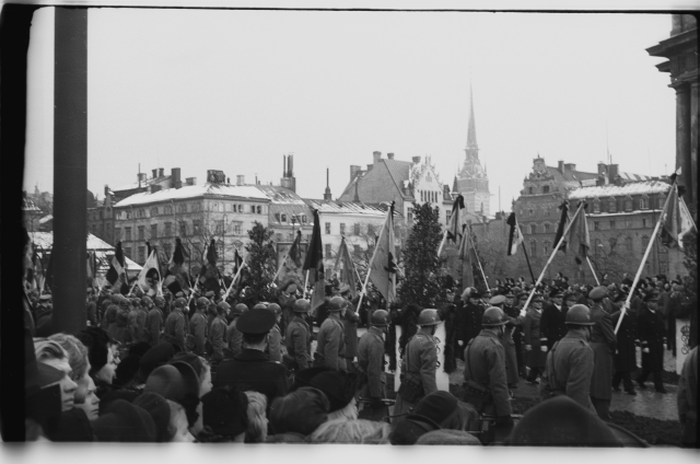 Rootsi kuninga Gustaf V matuserongkäik?