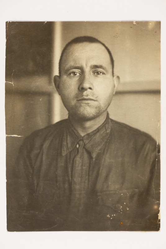 Nikolai Soosilla(?), portreefoto