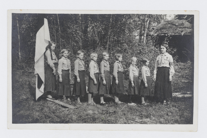 Grupp, Kamari Kodutütarde rühm maikuus 1937. aastal.