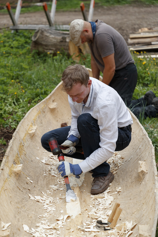 Rootsu eemaldamine haabja põhjast