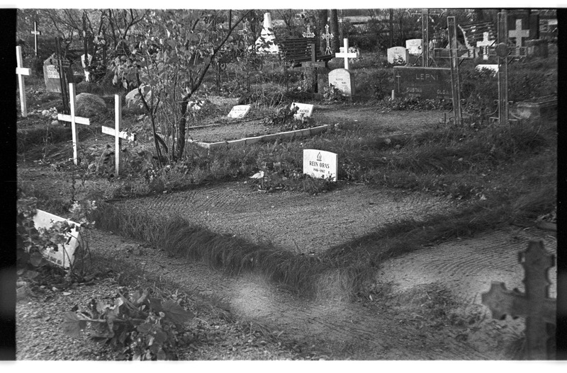 Käsmu kalmistu, Rein Oras (1946-1967) hauaplats