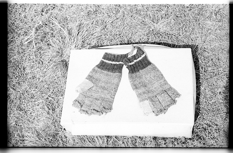 Kootud sõrmkindad (sõrmeotsteta), Vergi, Oja talu