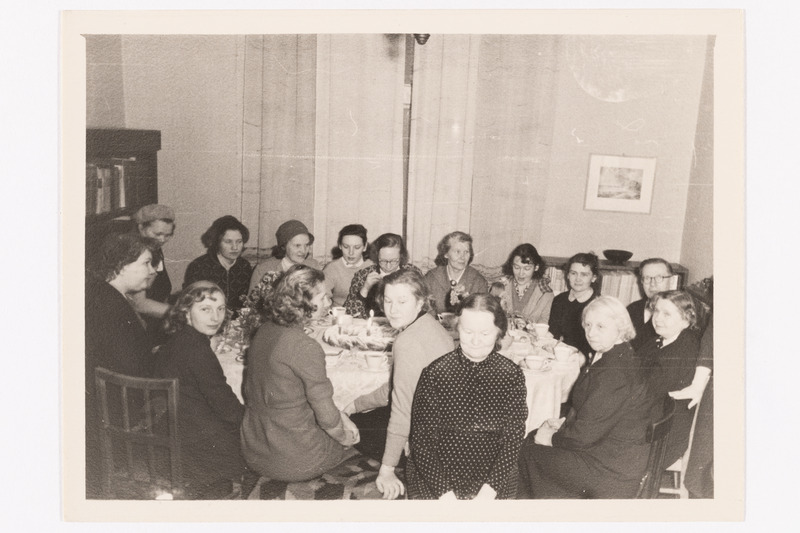 Ajaloo Instituudi töötajate koosviibimine