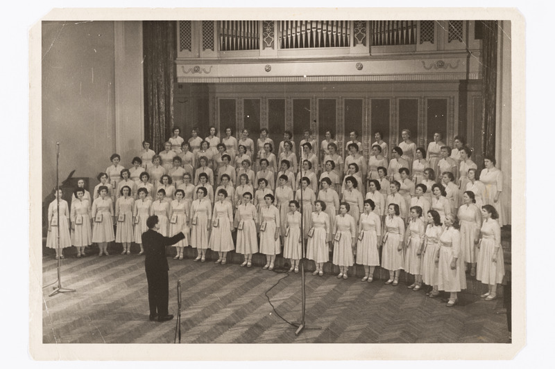 Teaduste Akadeemia naiskoori kontsert Estonia kontserdisaalis