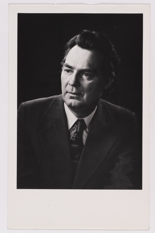 Teatritegelane Evald Aus, portree