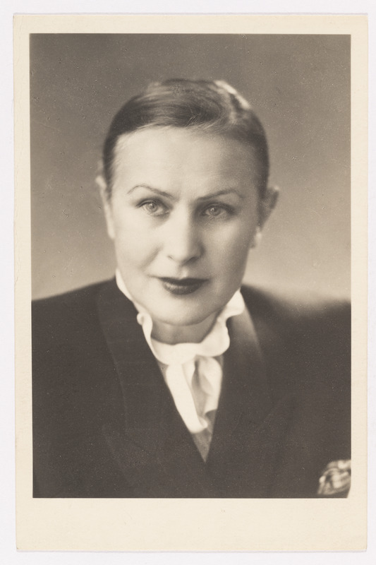 Tuvastamata, portree