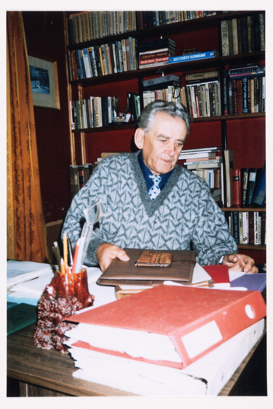 Kirjanik ja lauludelooja Albert Uustulnd