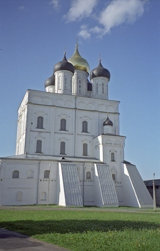 Pihkva, Troitski kirik