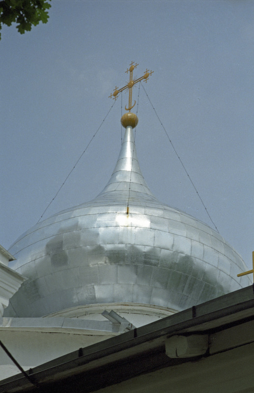 Svjatõje Gorõ, Jumalaema Uinumise (Svjato-Uspenski) kloostri kiriku kuppel