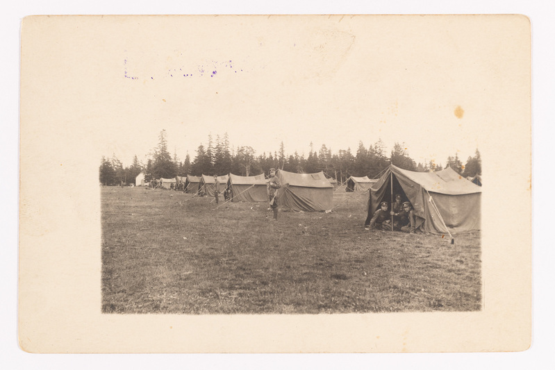 Eest sõjaväelased laagris Rannamõisas