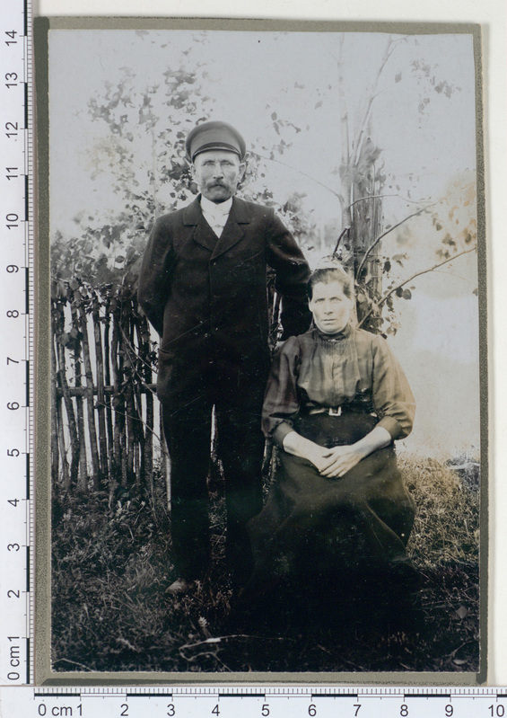 Aidamets (Rapla - Ingliste - Kadwalt) peremees ja perenaine 1913